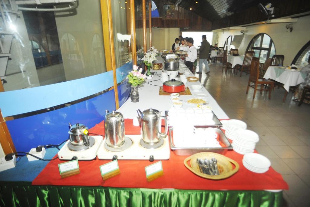 Hotel Silver Swan Mandalay Exterior foto